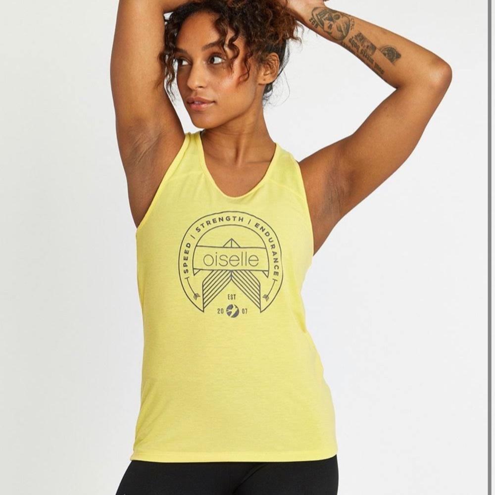 Oiselle crest tank
